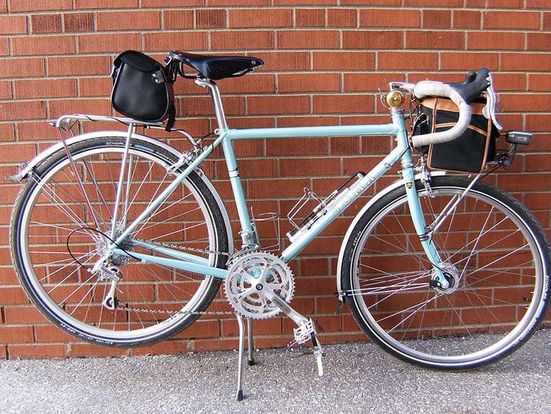 Light_Touring_Bicycle