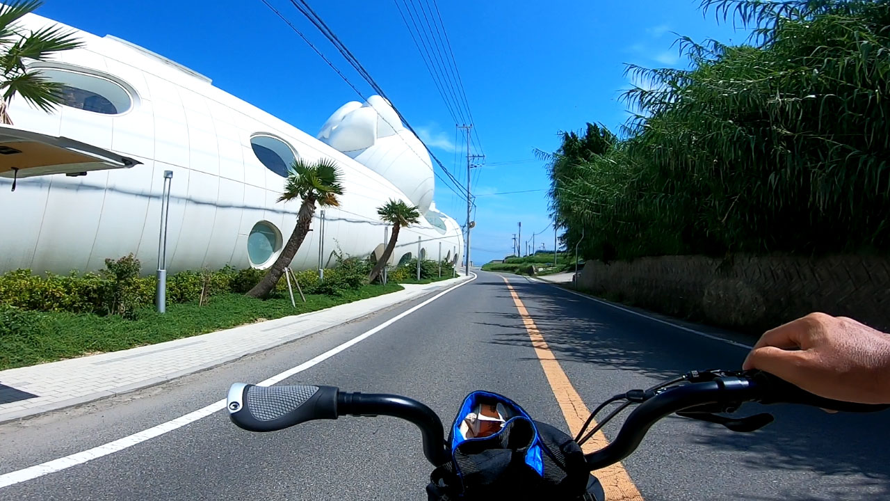 HELLO KITTY SMILE theme park restaurant on west side of Awaji Island