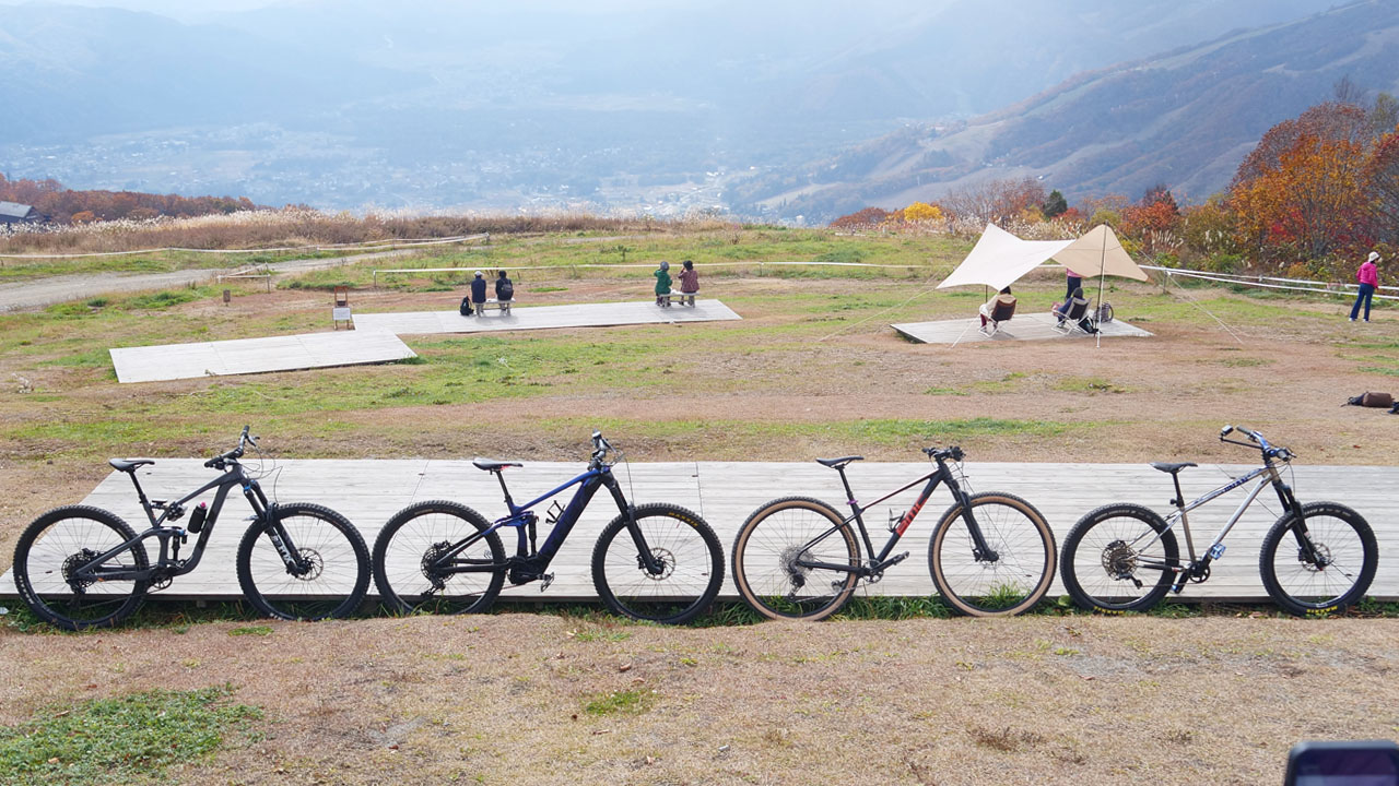 Hakuba Iwatake Mountain Resort gondola and mountain bike trails in autumn - Nagano's premier MTB destination