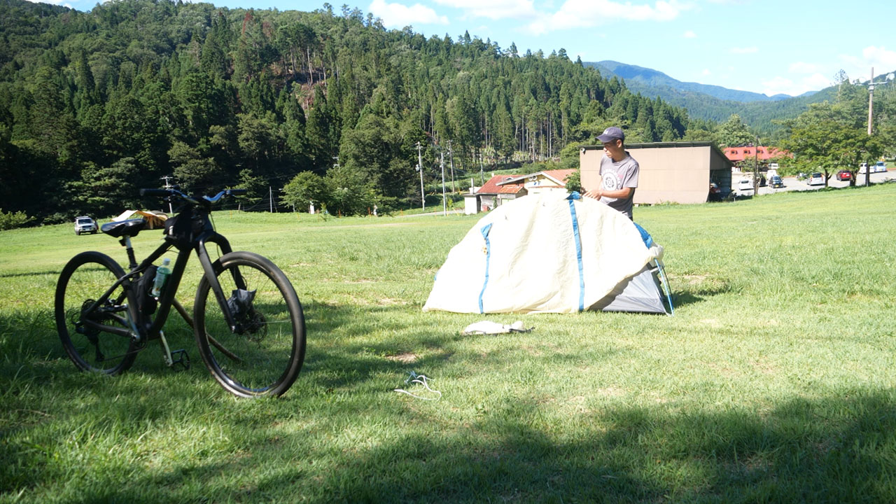 Woody Park Yogo campsite - affordable bicycle accommodation option