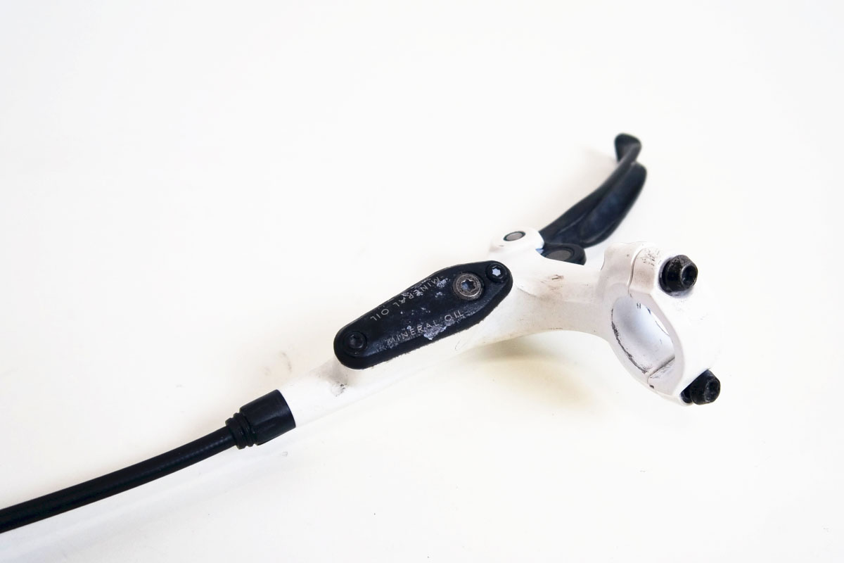 ブレーキレバー