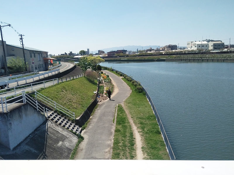 なにわ自転車道 えのき橋から下流側風景