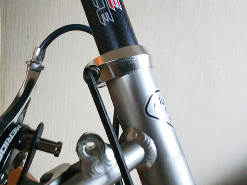 THOMSON シートクランプ