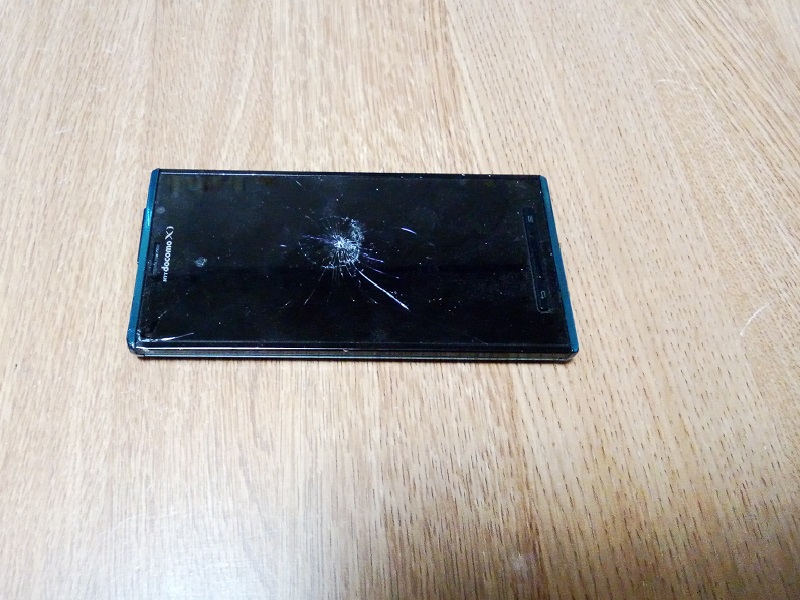 ゲームオーバーしたスマホ
