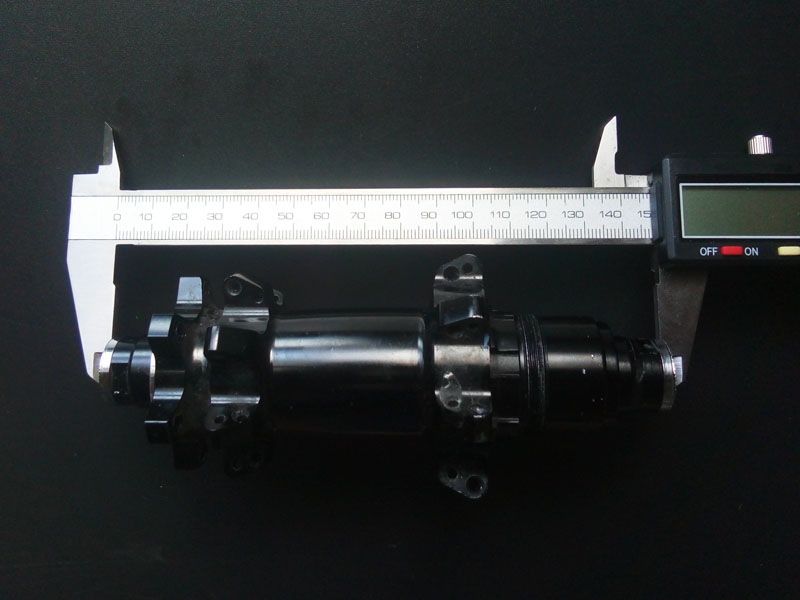 OLD148mm=BOOSTハブ