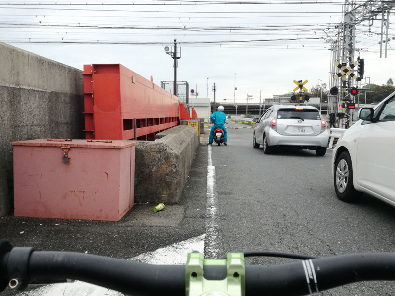 伝法大橋と阪神電車