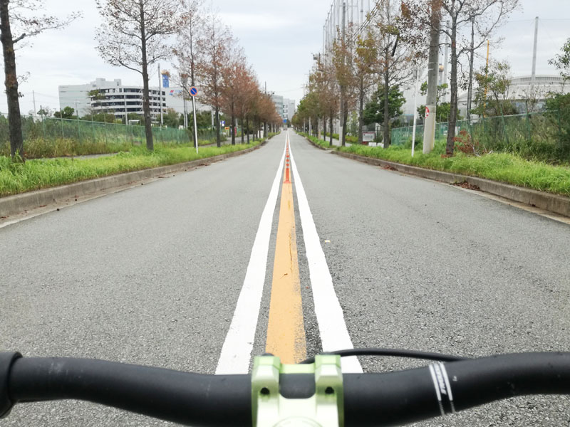 平日の舞洲