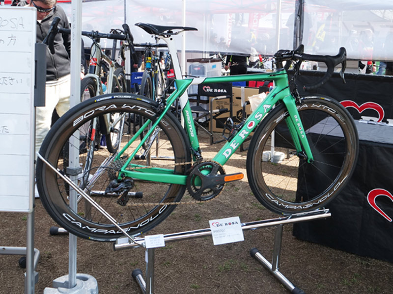 De Rosa Idol シマノ105モデル 人気カーボンロードバイクが半額以下 B4c