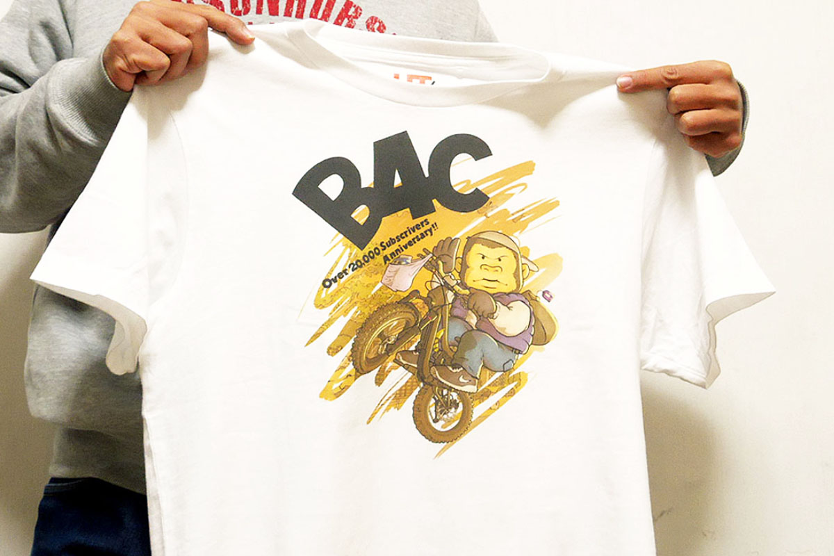 B4CのTシャツ本気